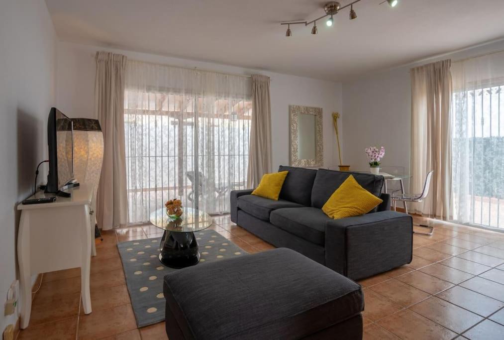 קיאו סלבאחה Villa Iris מראה חיצוני תמונה
